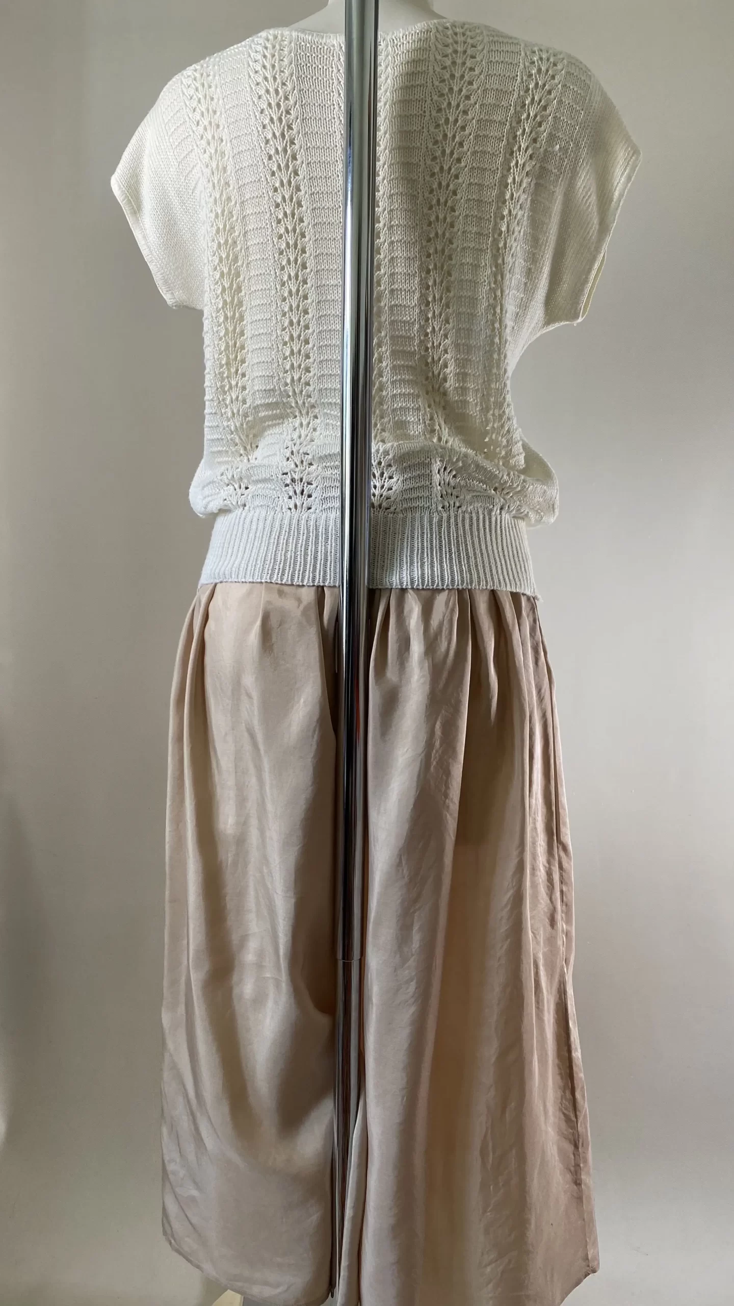 Pull d'été ajouré col rond – Image 3