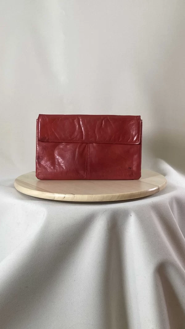 Pochette en cuir rouge